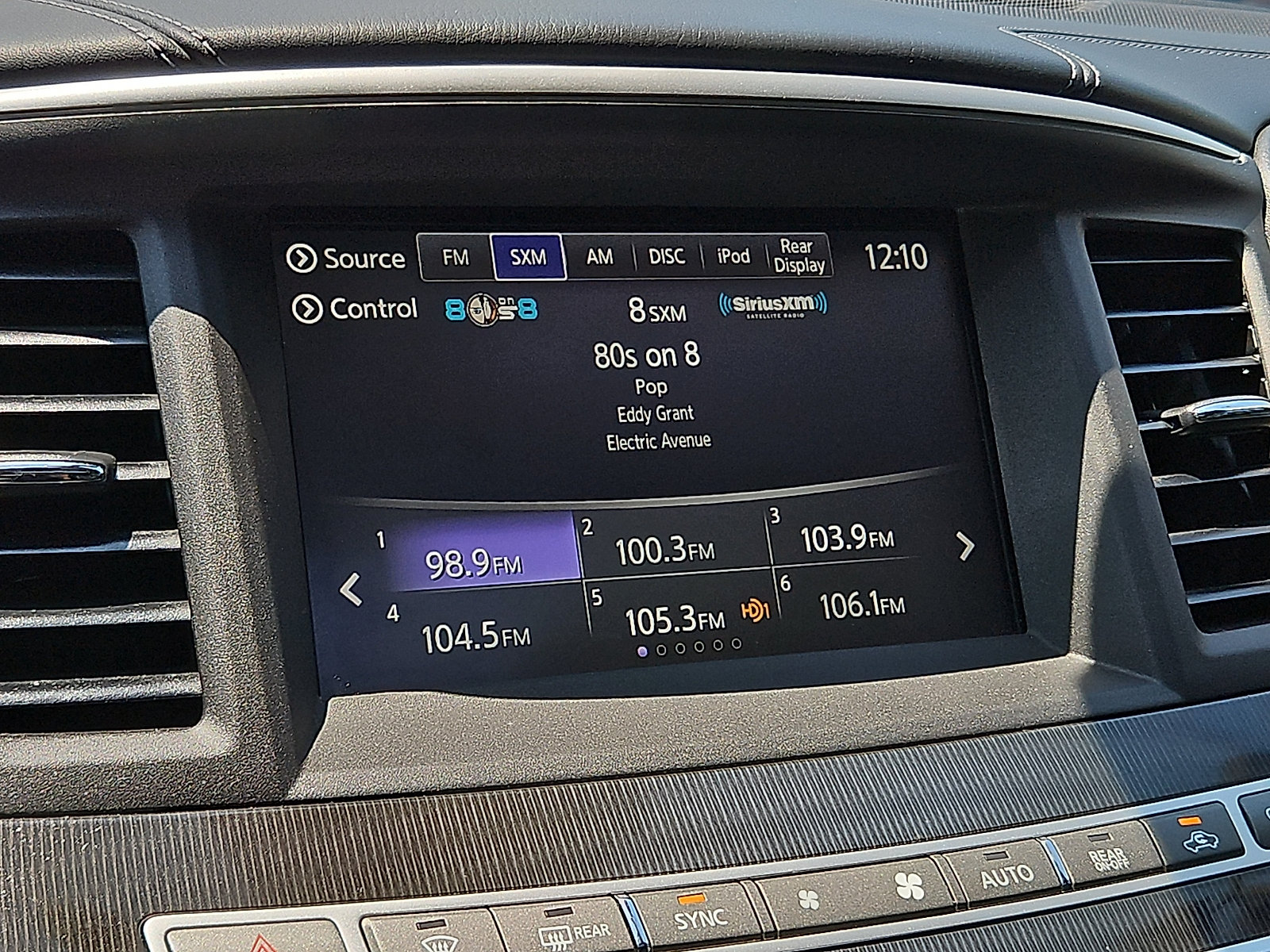 Used 2020 INFINITI QX60 Luxe w/ Essential Package AWD/4WD image 18