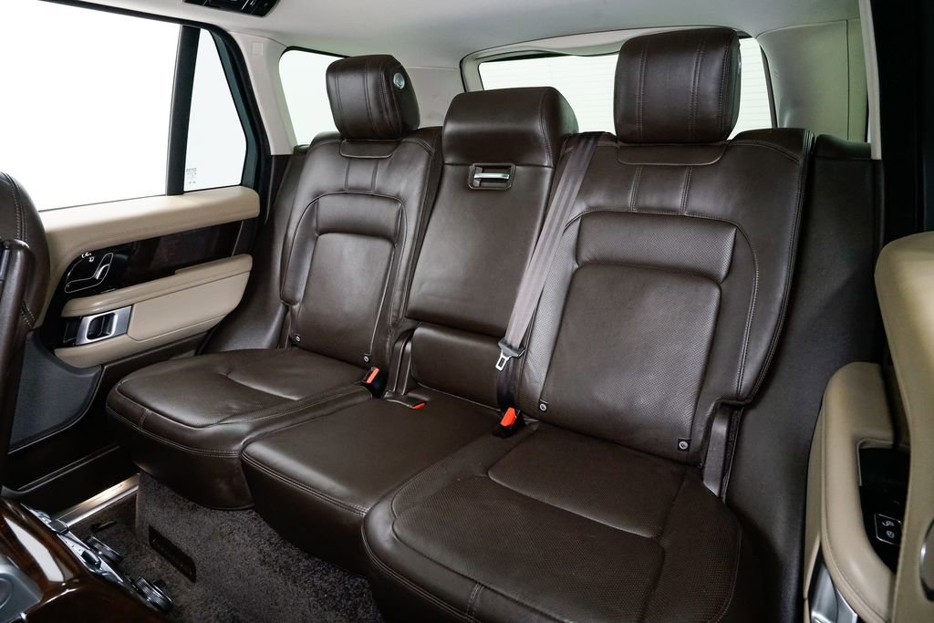 Used 2020 Land Rover Range Rover HSE image 29