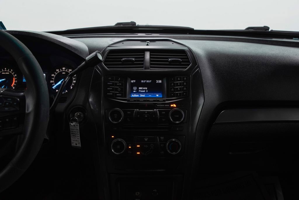 Used 2017 Ford Explorer 4WD Police Interceptor image 25