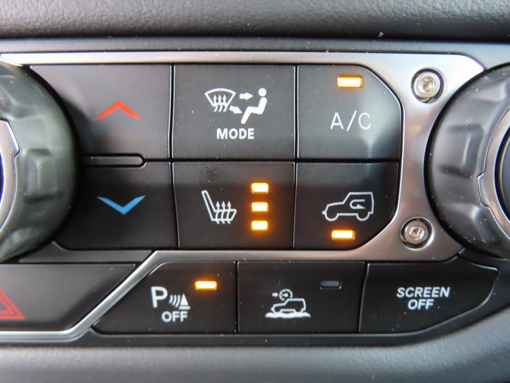 New 2025 Jeep Gladiator High Tide image 11