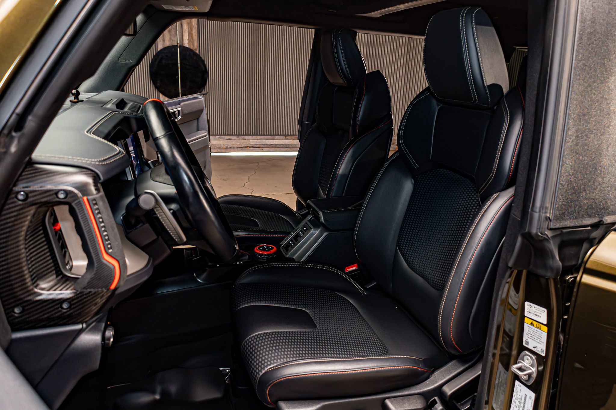 Used 2024 Ford Bronco Raptor w/ Interior Carbon Fiber Pack 6 image 23