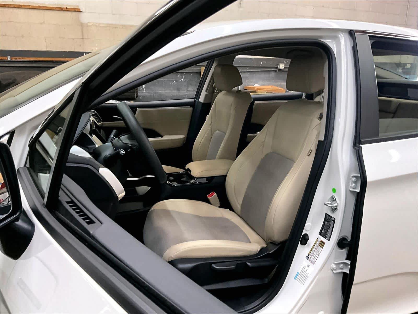 Used 2018 Honda Clarity Plug-In Hybrid image 27