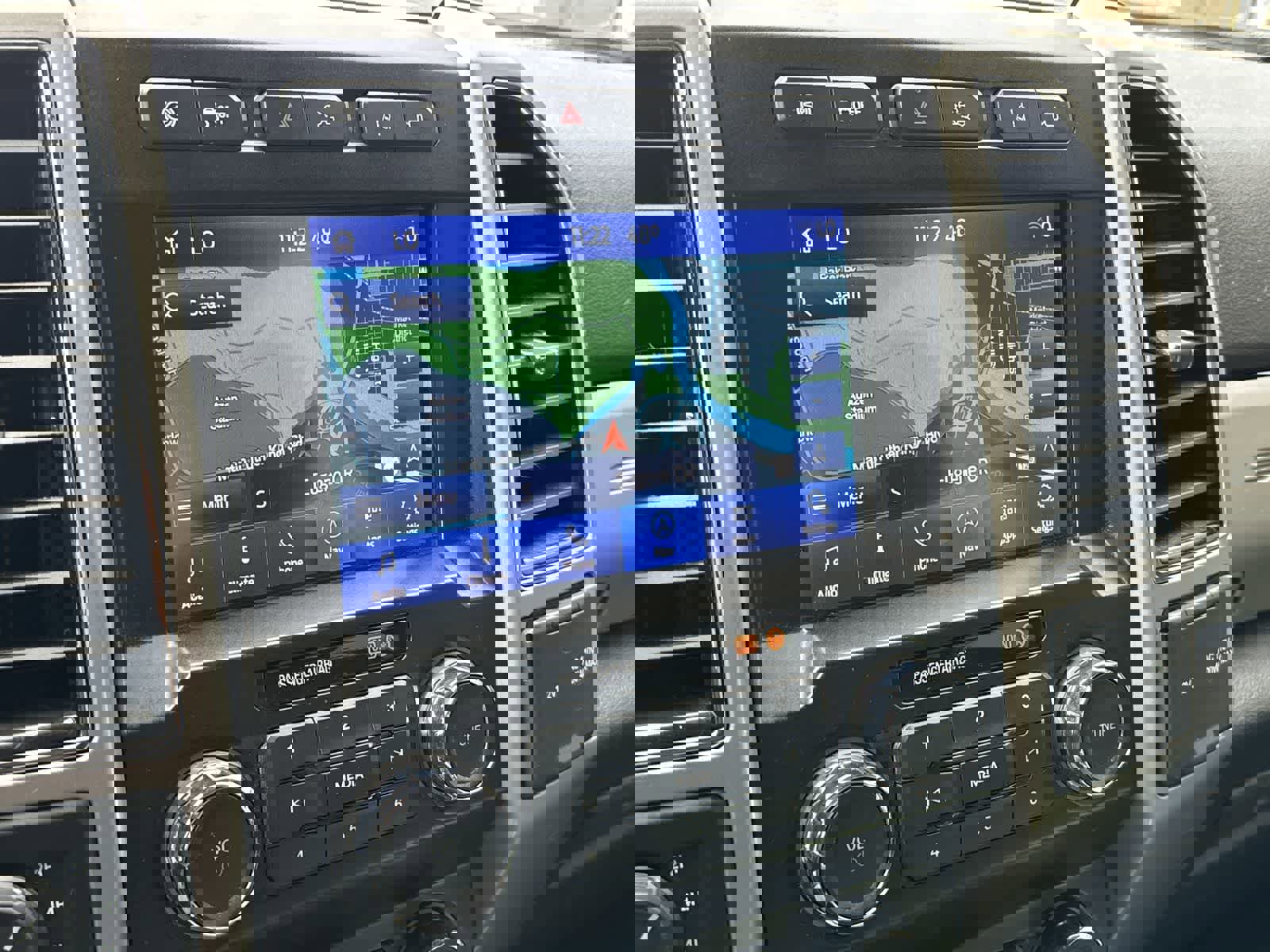 Used 2020 Ford F350 Lariat w/ Tremor Off-Road Package image 15