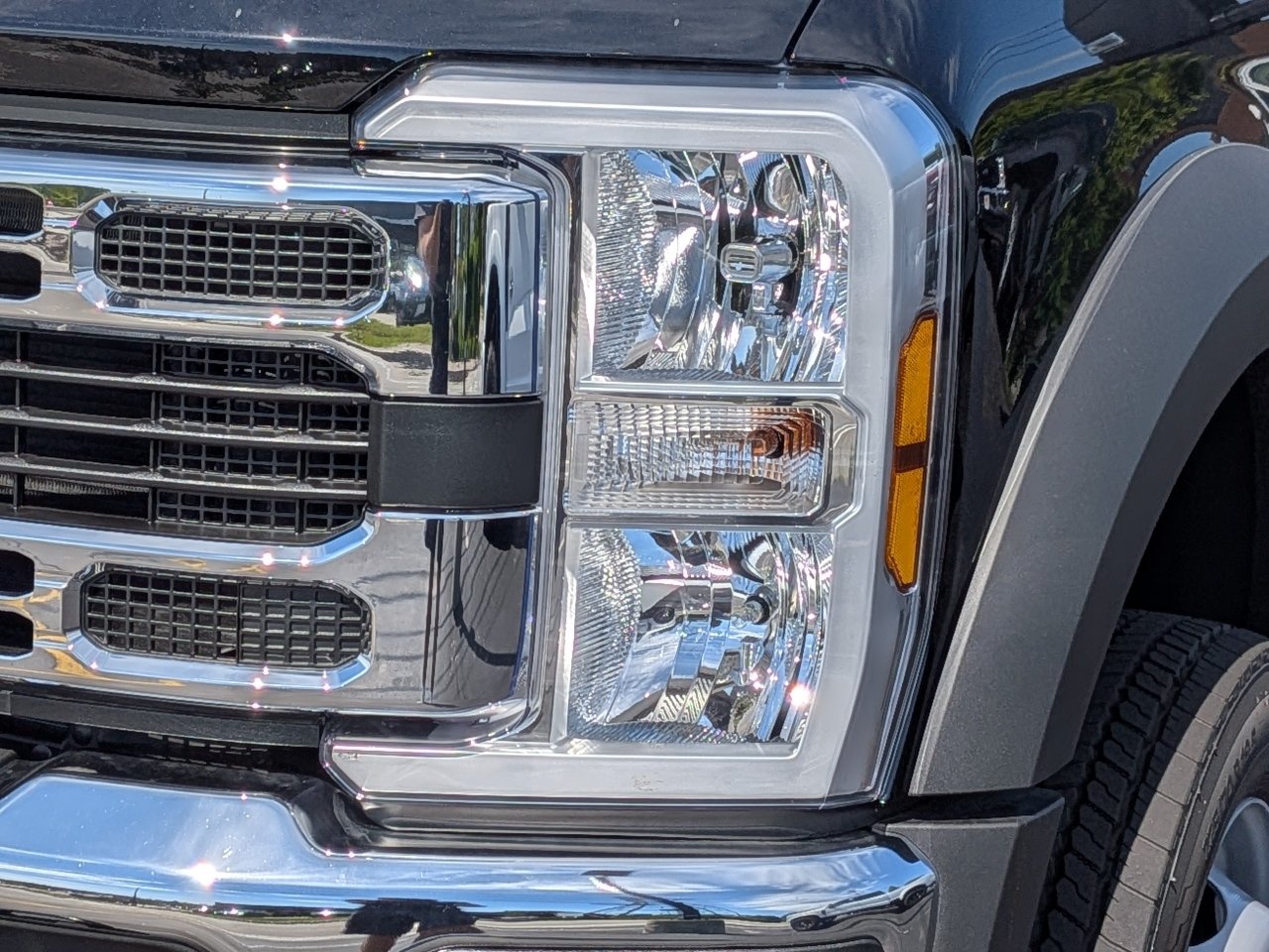 New 2026 Ford F550 4x4 Crew Cab Super Duty w/ Snow Plow Prep Package image 9