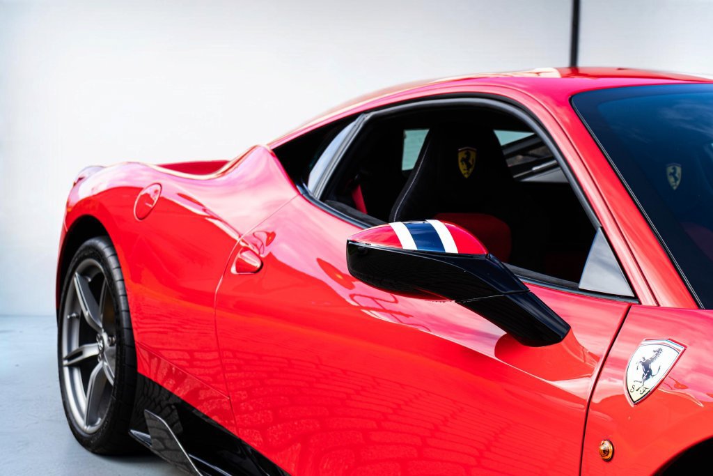 Used 2015 Ferrari 458 Speciale Coupe RWD image 15