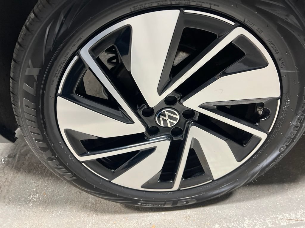 Used 2025 Volkswagen Atlas SE AWD/4WD image 41