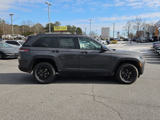 New 2026 Jeep Grand Cherokee Altitude RWD image 10