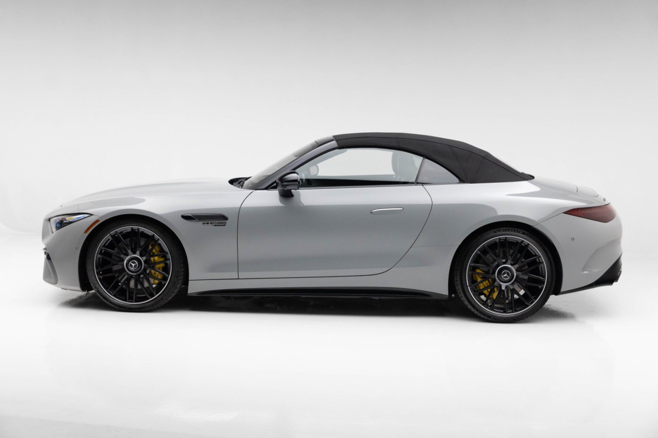 Used 2022 Mercedes-Benz SL 63 AMG 4MATIC image 29