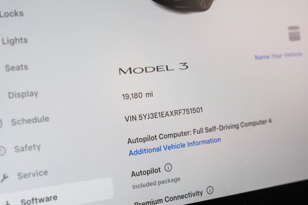 Used 2024 Tesla Model 3 Long Range RWD image 21