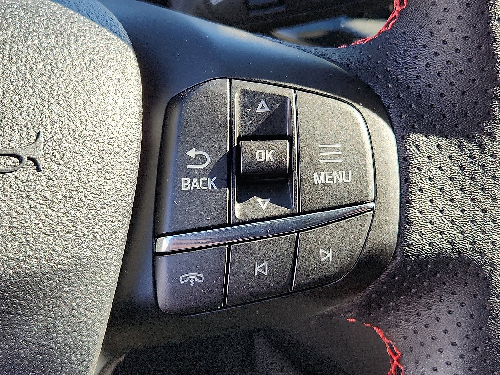New 2026 Ford Escape ST-Line w/ Tech Pack #1 image 19