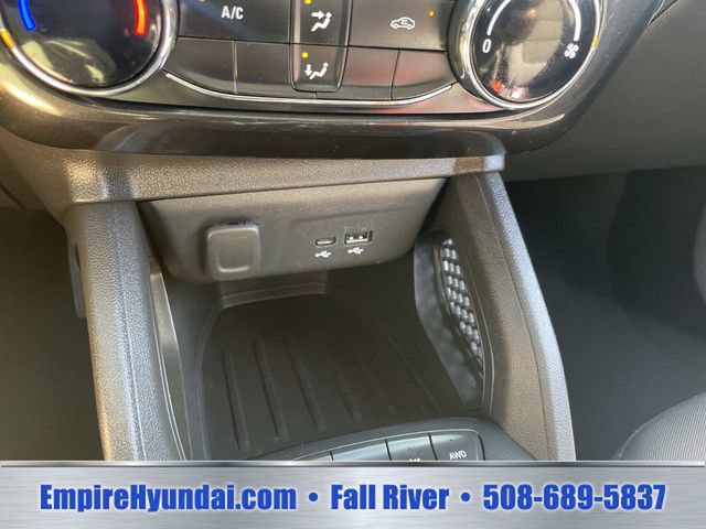 Used 2025 Chevrolet TrailBlazer LT AWD/4WD image 31