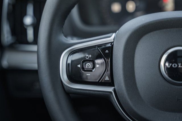 New 2026 Volvo XC90 B6 Ultra w/ Protection Package image 25