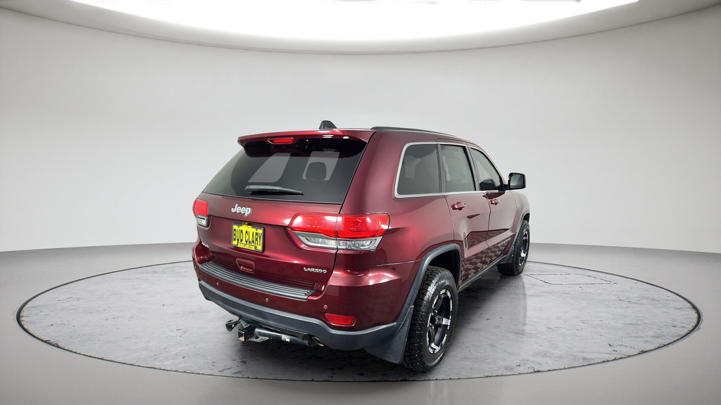 Used 2017 Jeep Grand Cherokee Laredo AWD/4WD image 8