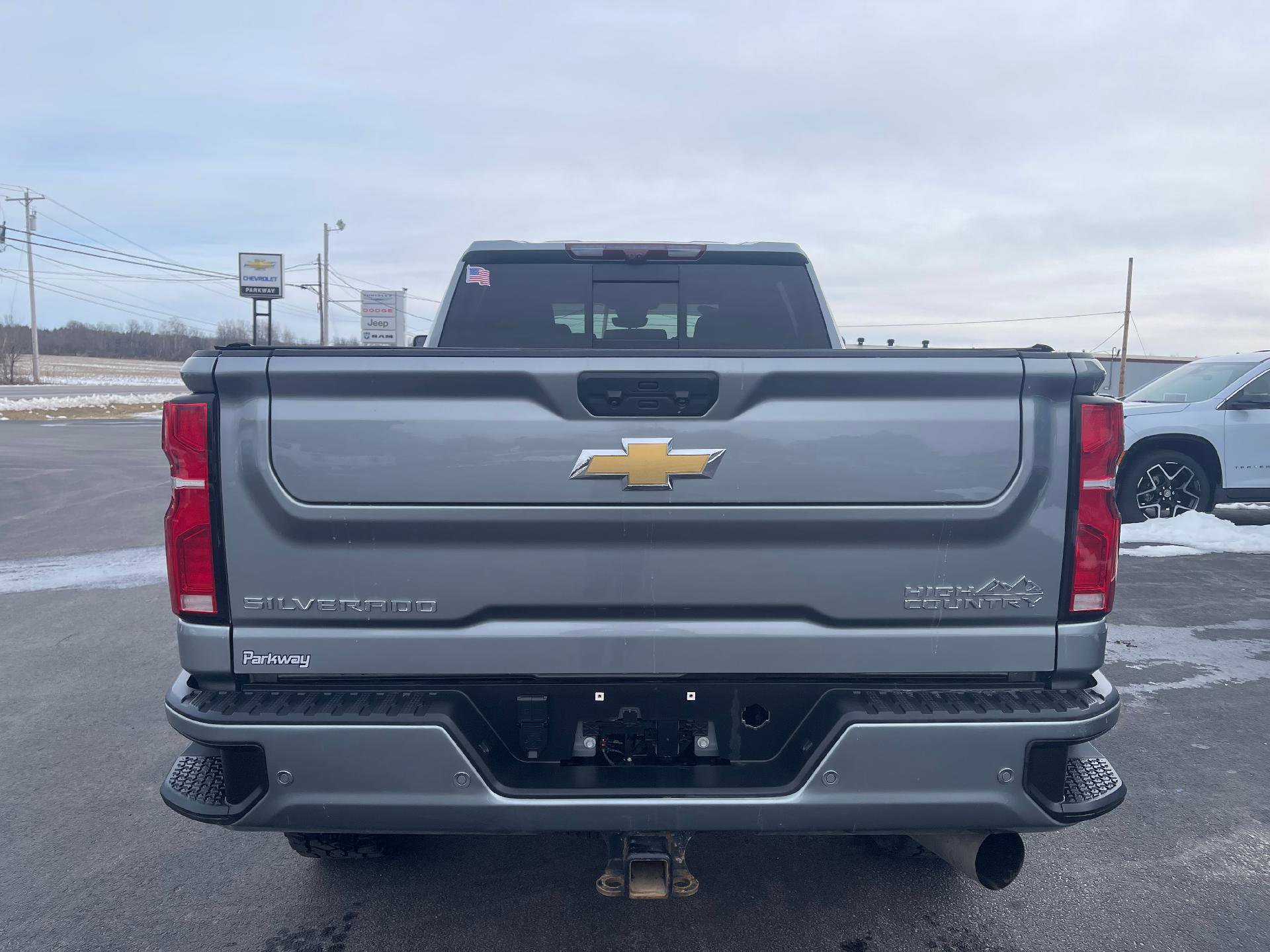 Used 2024 Chevrolet Silverado 2500 High Country w/ High Country Premium Package image 6