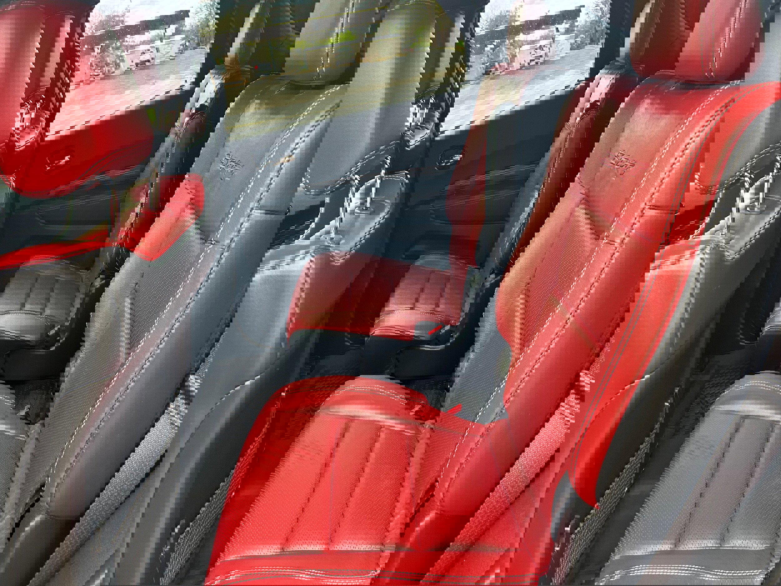 Used 2023 Dodge Durango SRT image 32