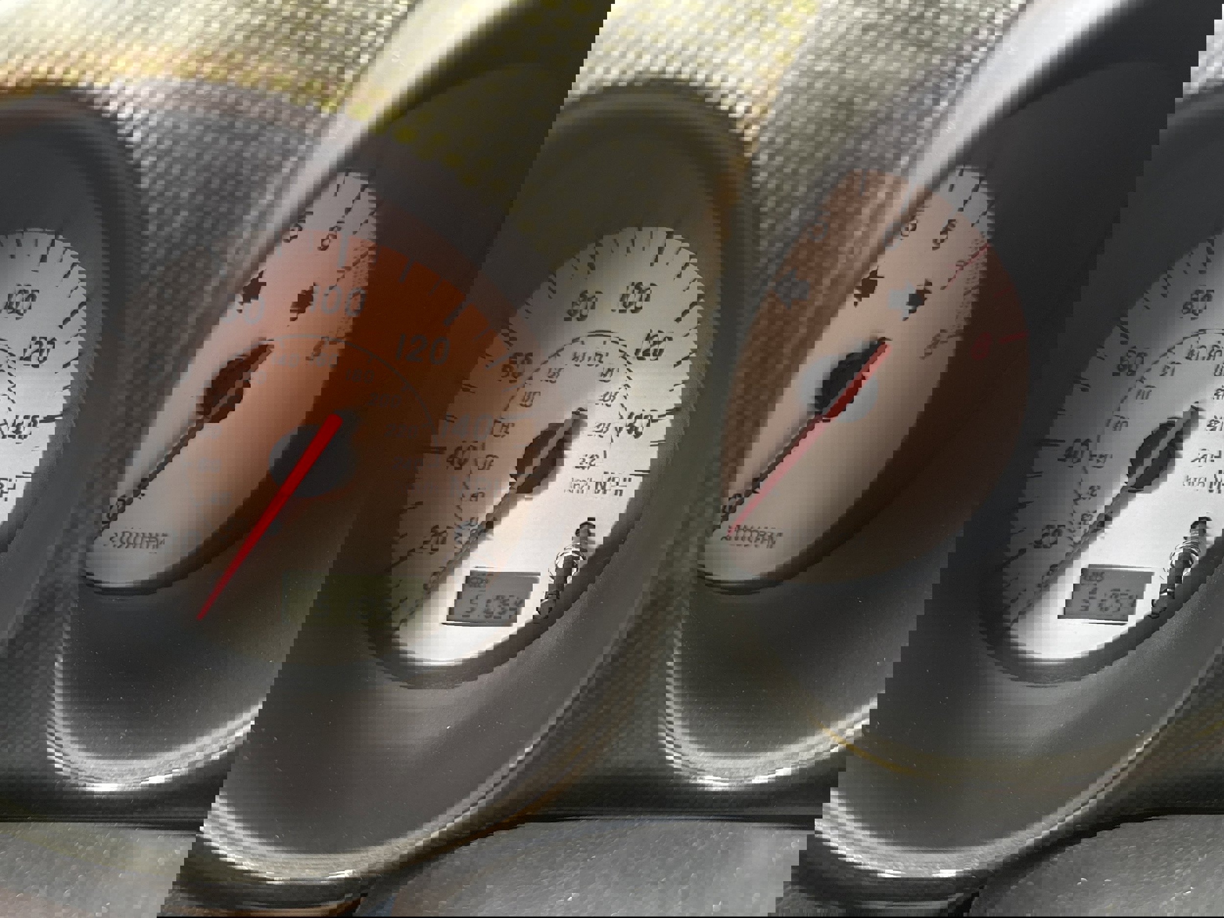 Used 2002 Toyota MR2 image 22