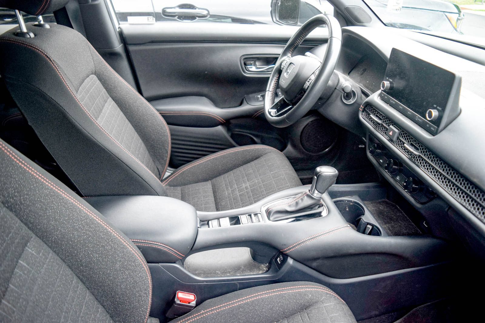 Used 2023 Honda HR-V Sport image 8