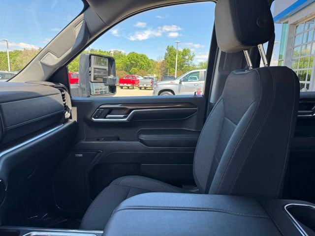 Certified 2024 Chevrolet Silverado 1500 RST w/ Convenience Package II AWD/4WD image 19