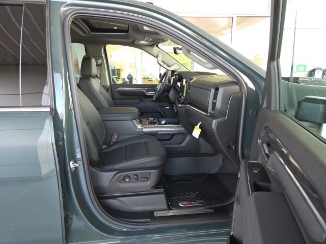 New 2026 Chevrolet Silverado 2500 LTZ w/ LTZ Convenience Package image 62