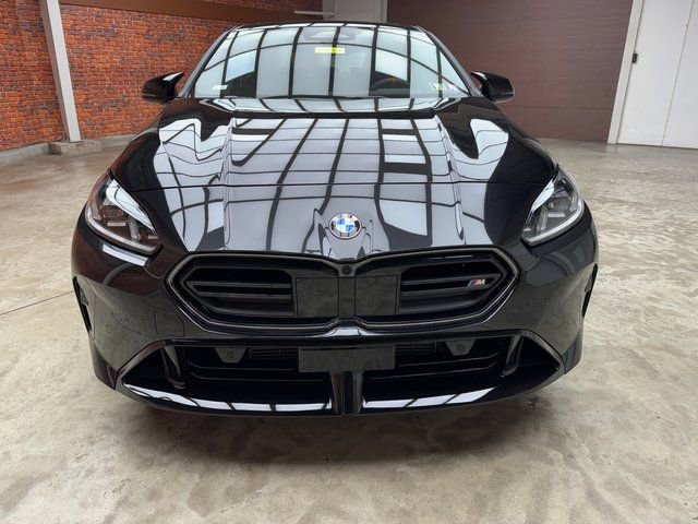 Used 2026 BMW M235i xDrive w/ Technology Package AWD/4WD image 8