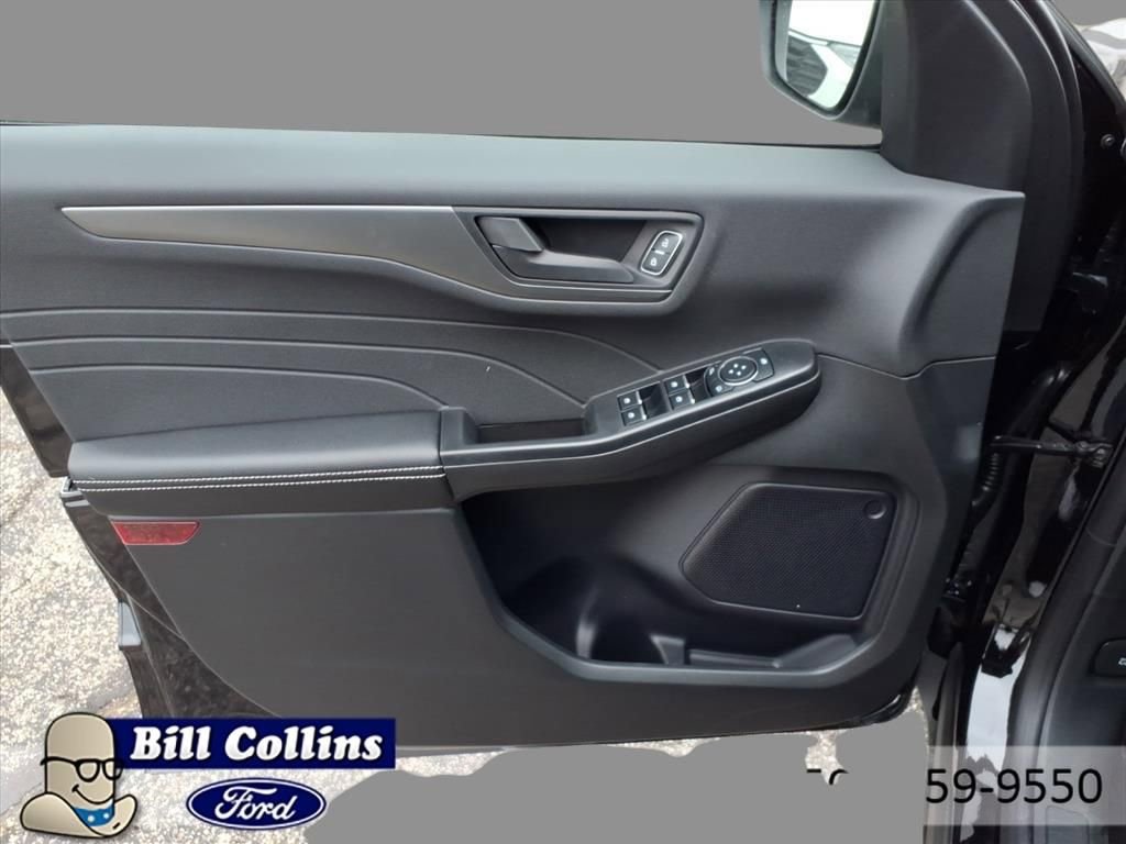 New 2026 Ford Escape Active image 16