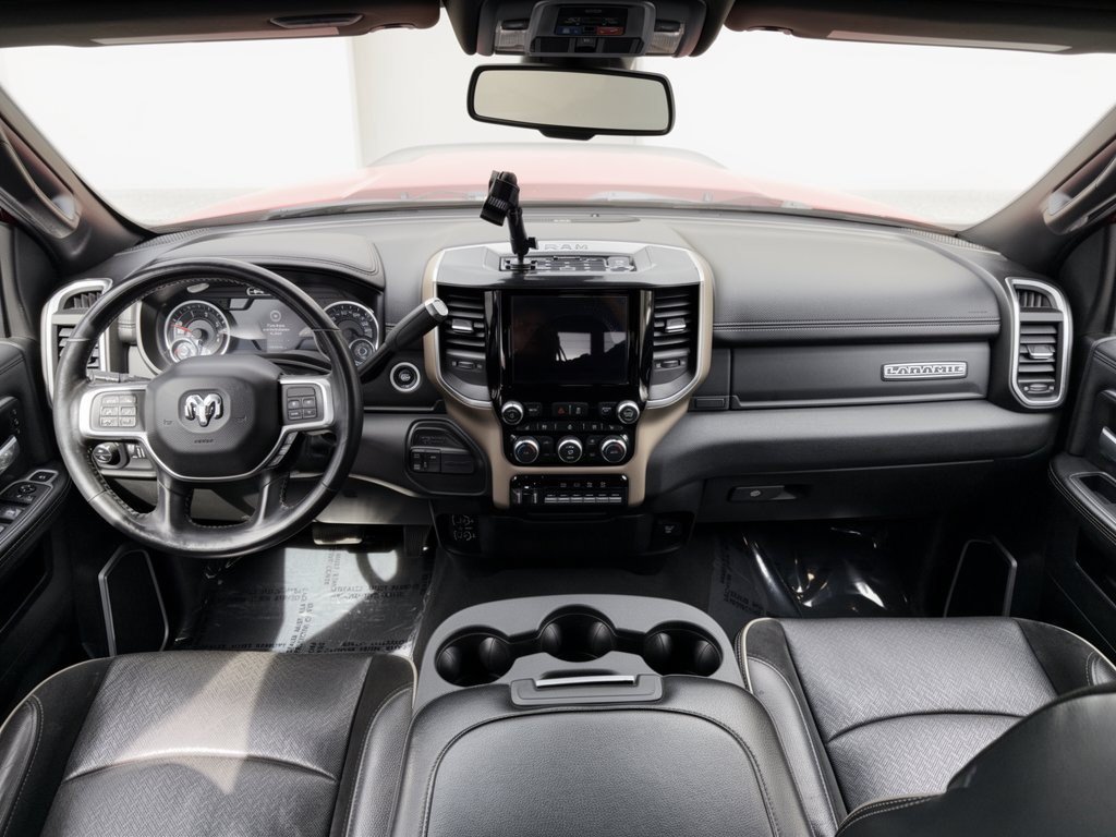 Used 2019 RAM 2500 Laramie w/ Night Edition AWD/4WD image 17