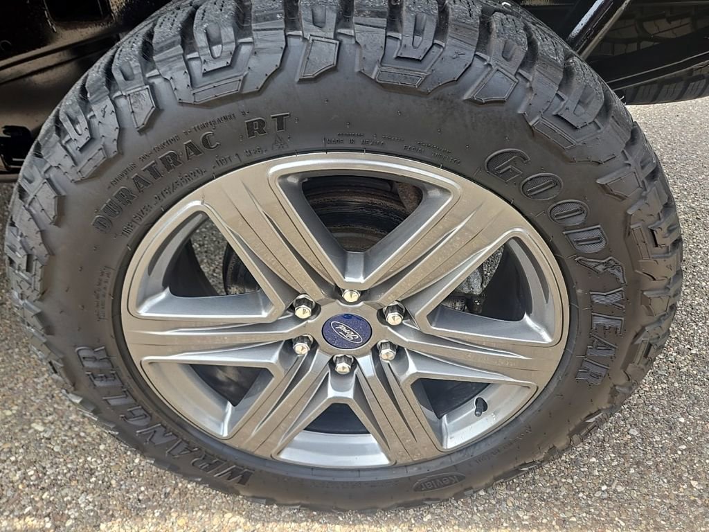 Used 2020 Ford F150 Lariat w/ Equipment Group 502A Luxury image 46