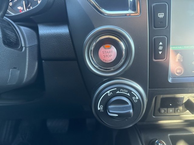 Used 2019 Nissan Titan Platinum Reserve image 29