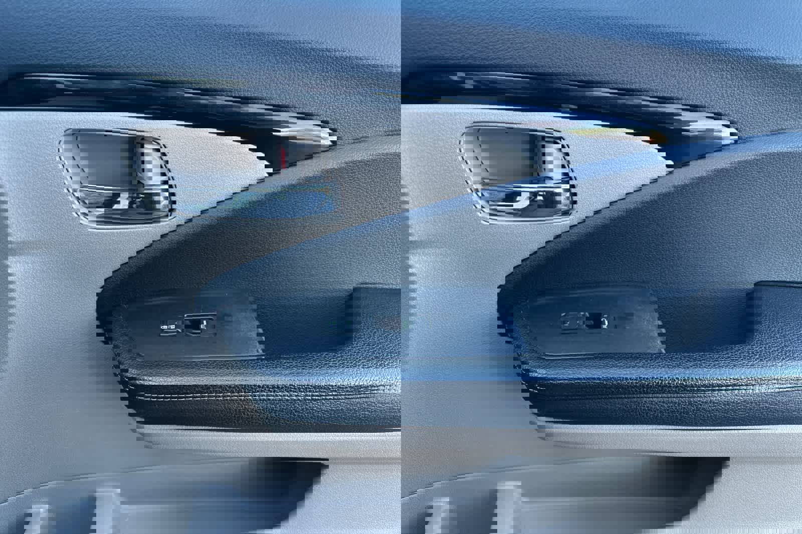 Used 2018 Honda Ridgeline RTL-E image 18