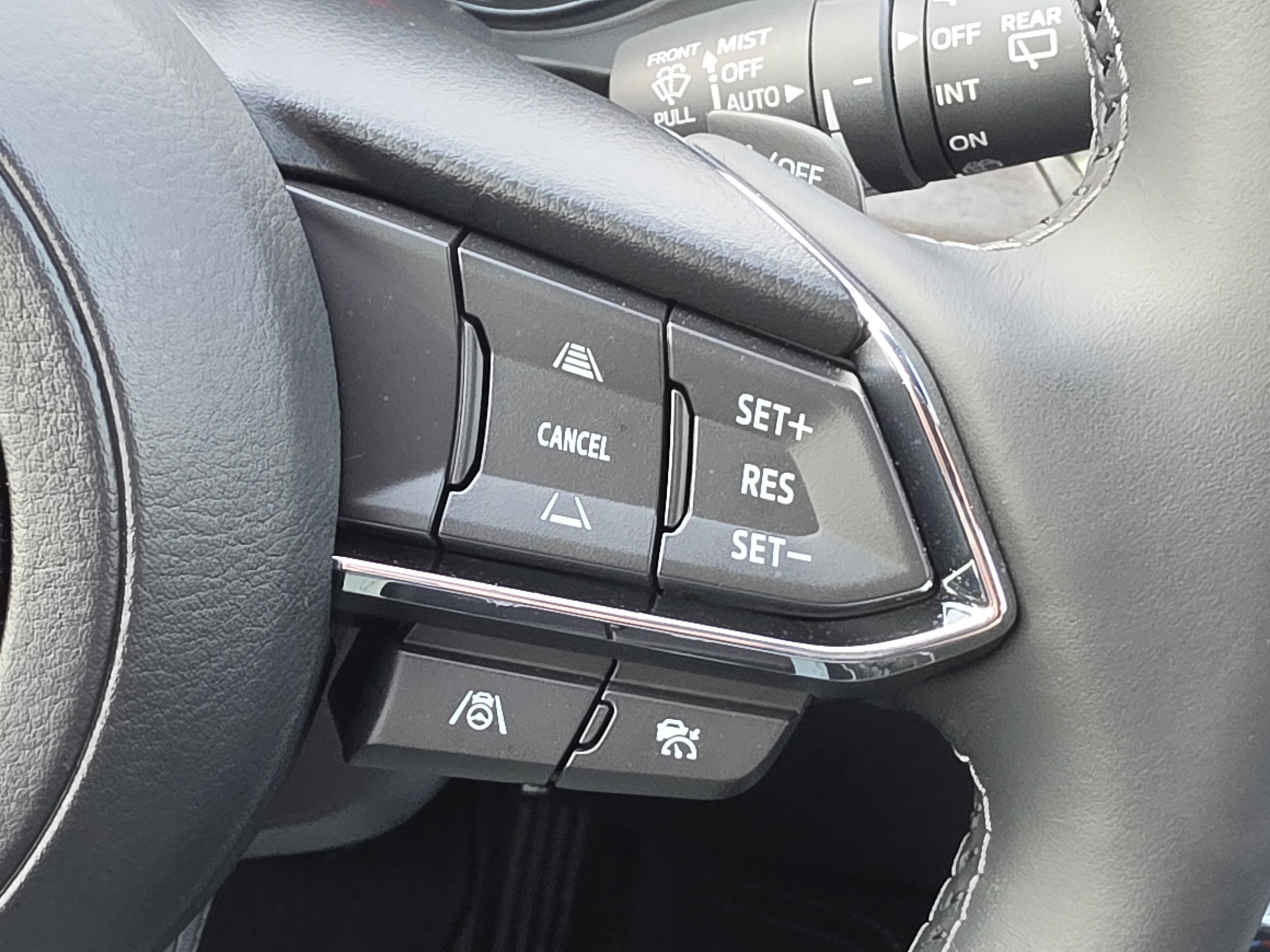 Certified 2025 MAZDA CX-5 Signature image 17