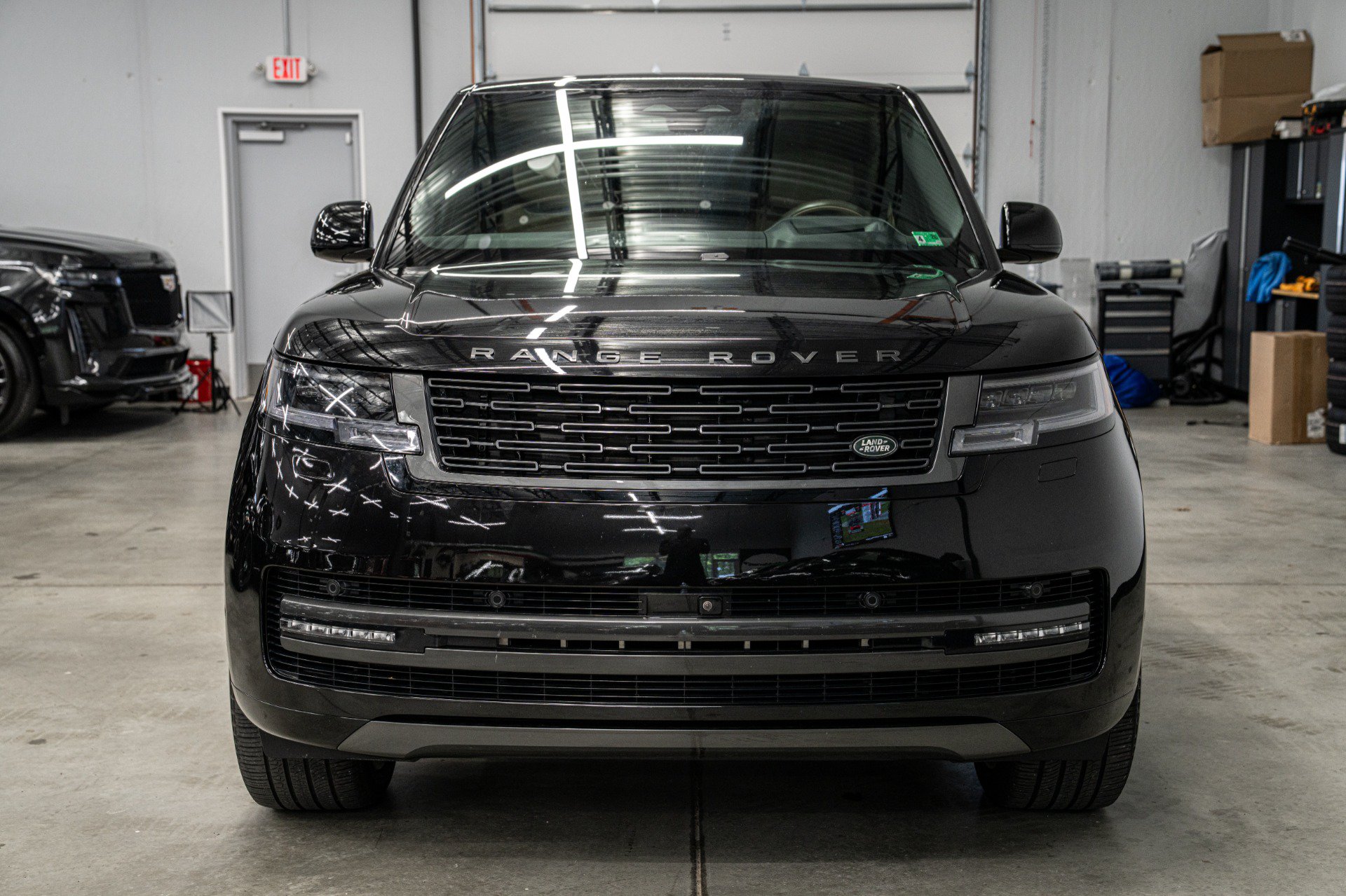 Used 2024 Land Rover Range Rover Autobiography AWD/4WD image 4