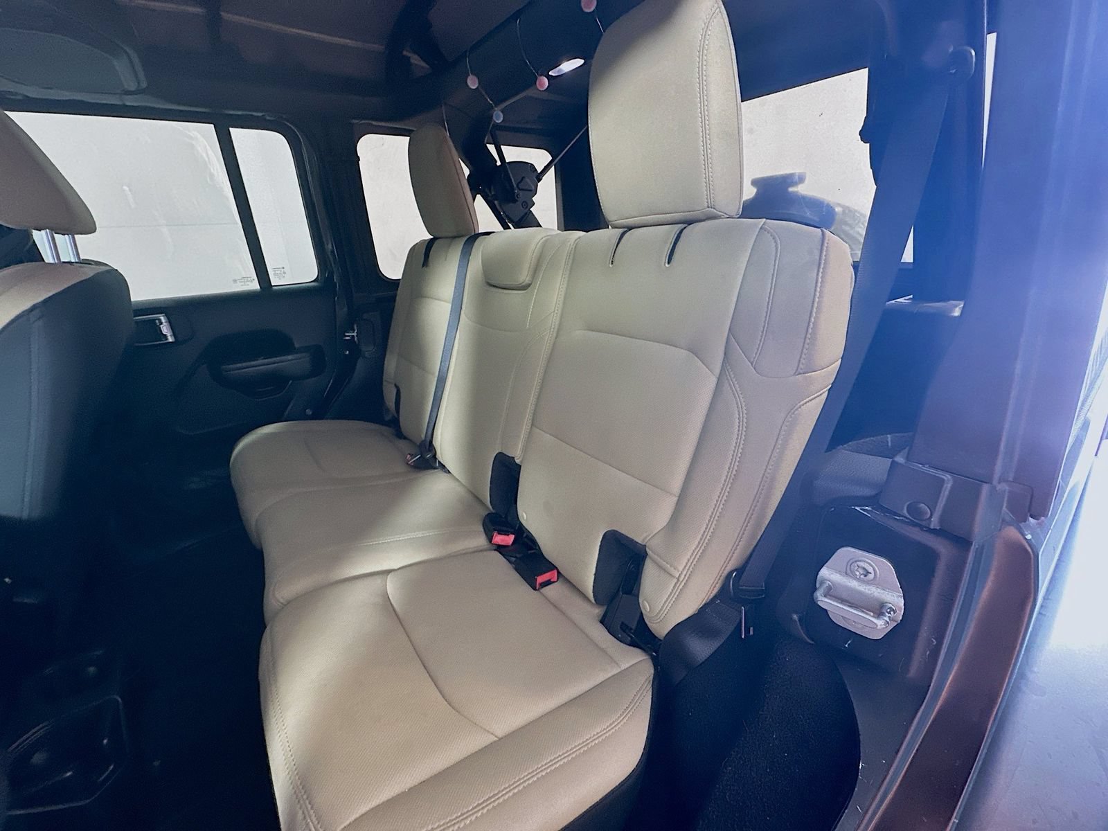 Used 2018 Jeep Wrangler Unlimited Sport S AWD/4WD image 24