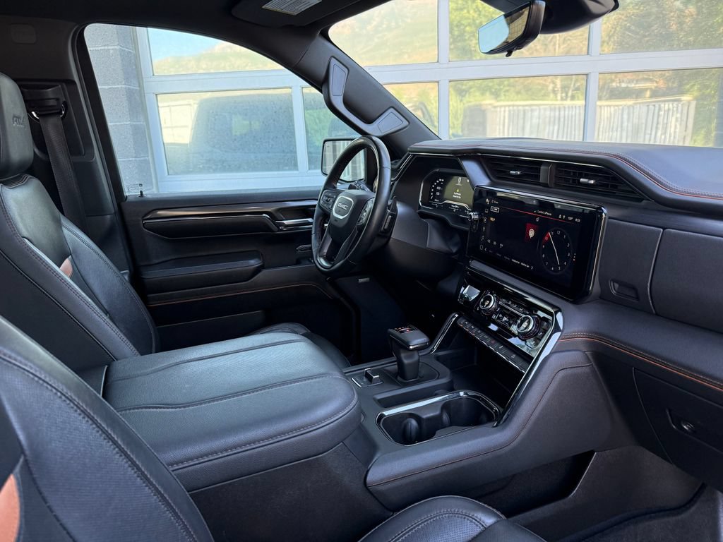 Used 2023 GMC Sierra 1500 AT4 w/ Technology Package AWD/4WD image 48