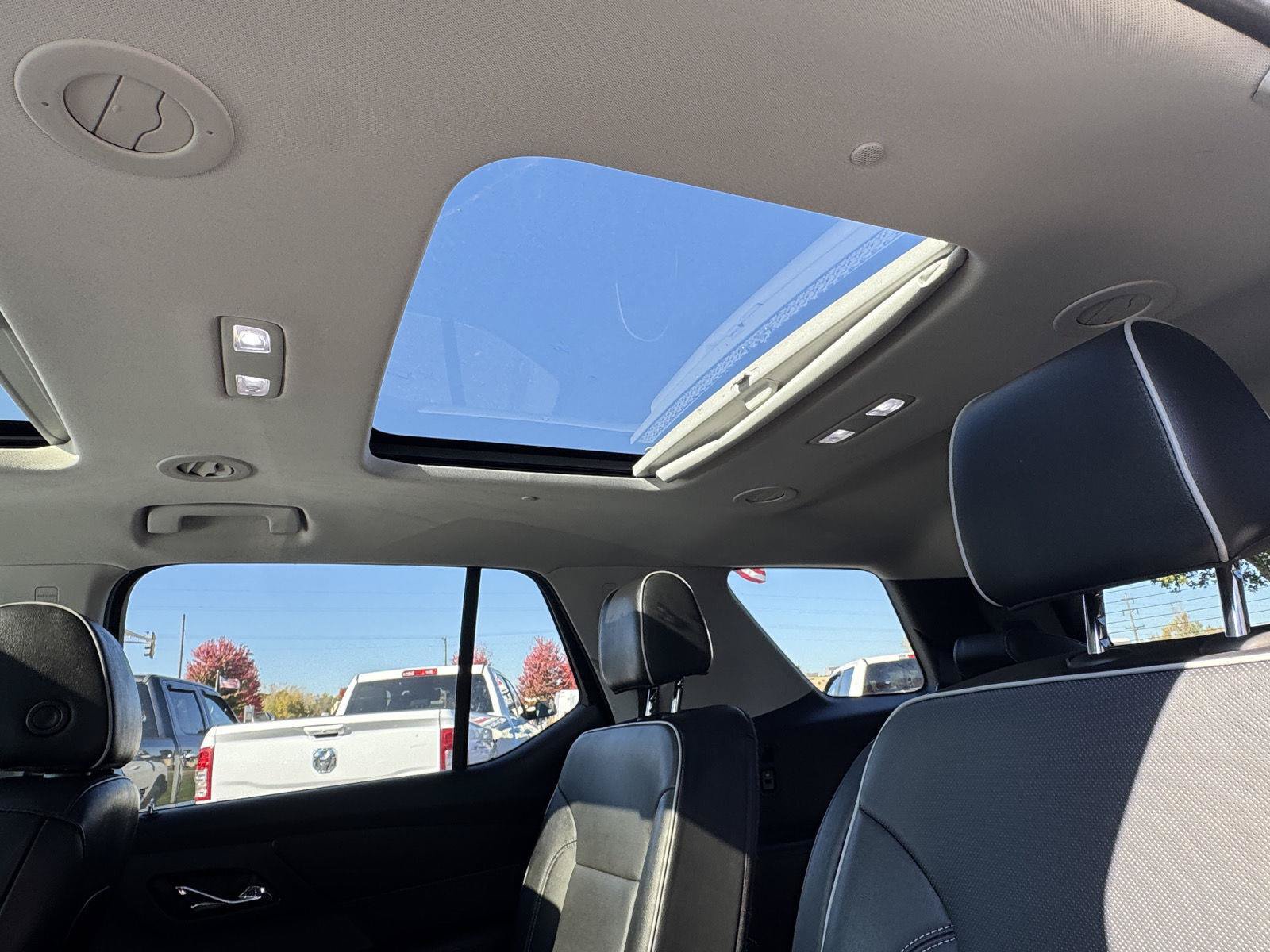 Used 2020 Chevrolet Traverse High Country AWD/4WD image 33