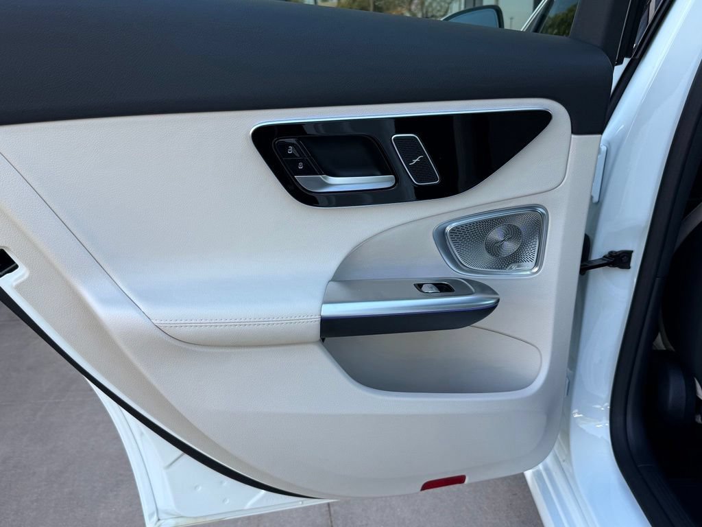 New 2026 Mercedes-Benz C 300 Sedan image 24
