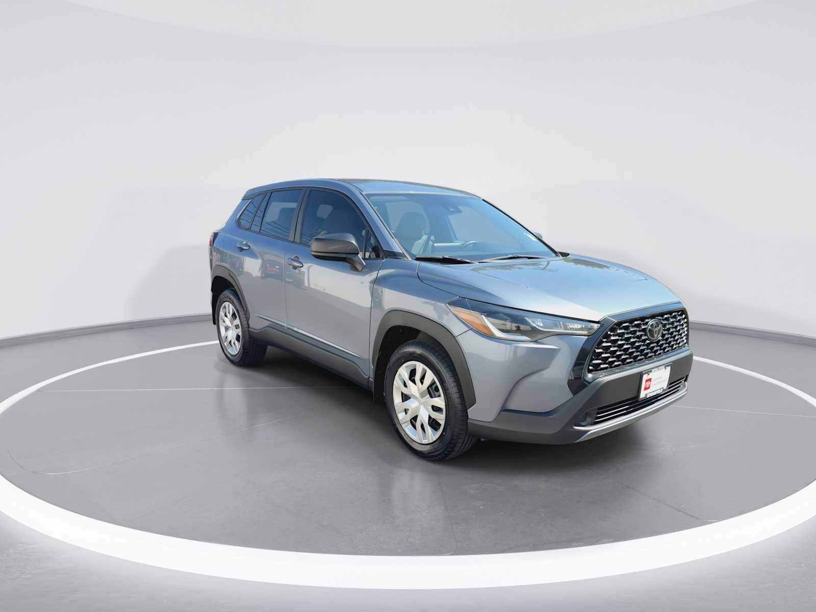 Certified 2022 Toyota Corolla Cross L FWD image 2