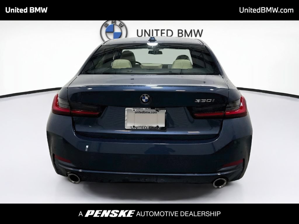 New 2026 BMW 330i Sedan w/ Premium Package RWD image 6