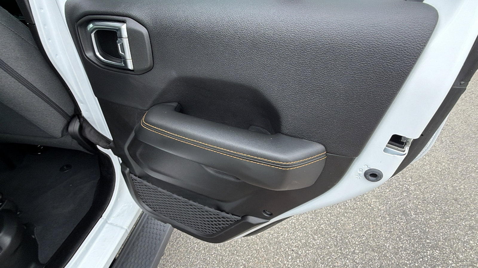 Used 2025 Jeep Wrangler Sahara image 20