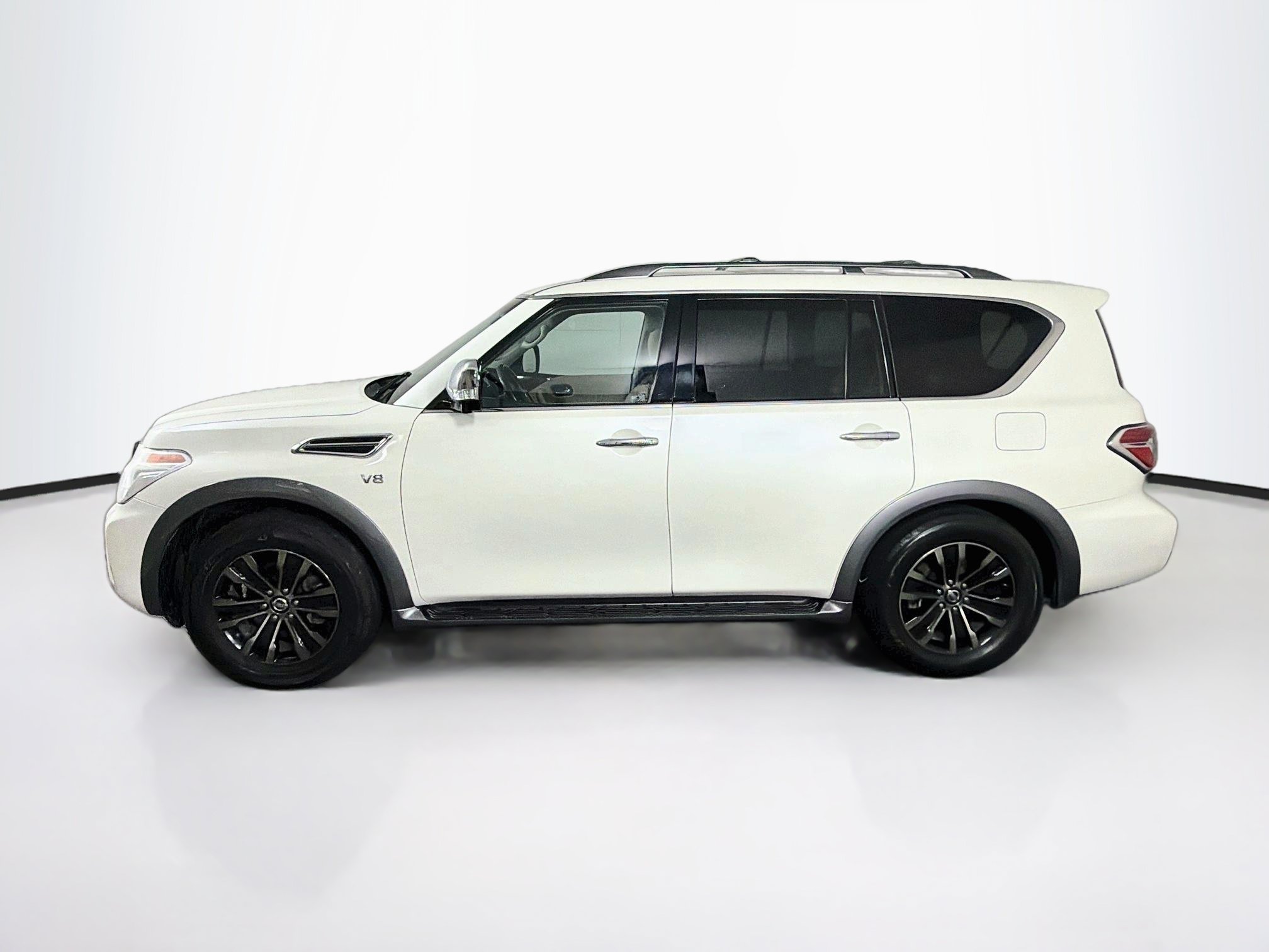 Used 2017 Nissan Armada Platinum w/ Captain Seat Package RWD image 4