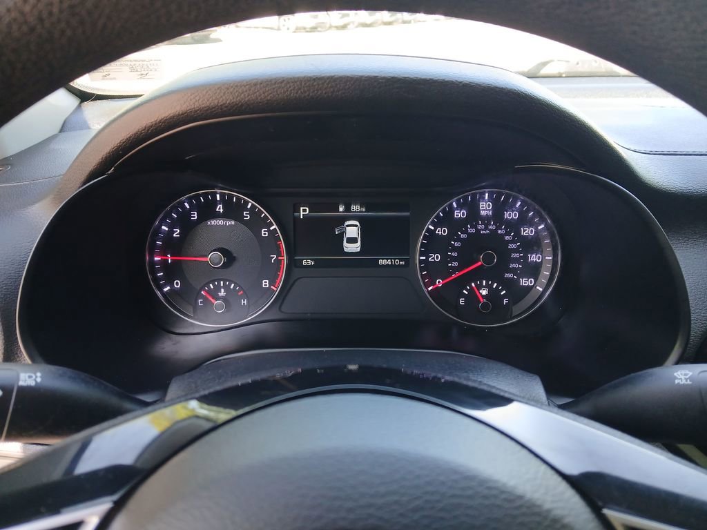 Used 2022 Kia Forte LXS FWD image 30