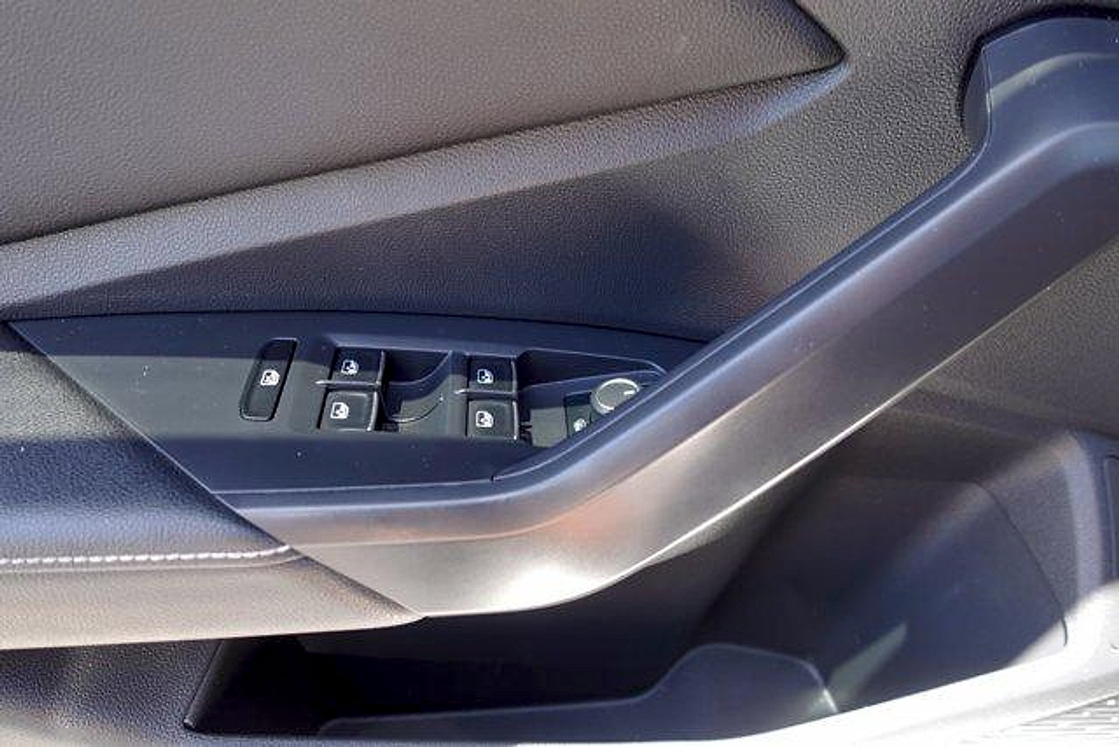 Used 2024 Volkswagen Jetta S FWD image 12