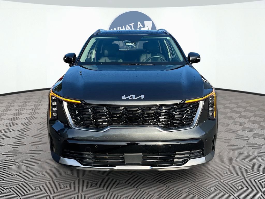 Certified 2025 Kia Sorento EX w/ EX Panoramic Sunroof Package image 2