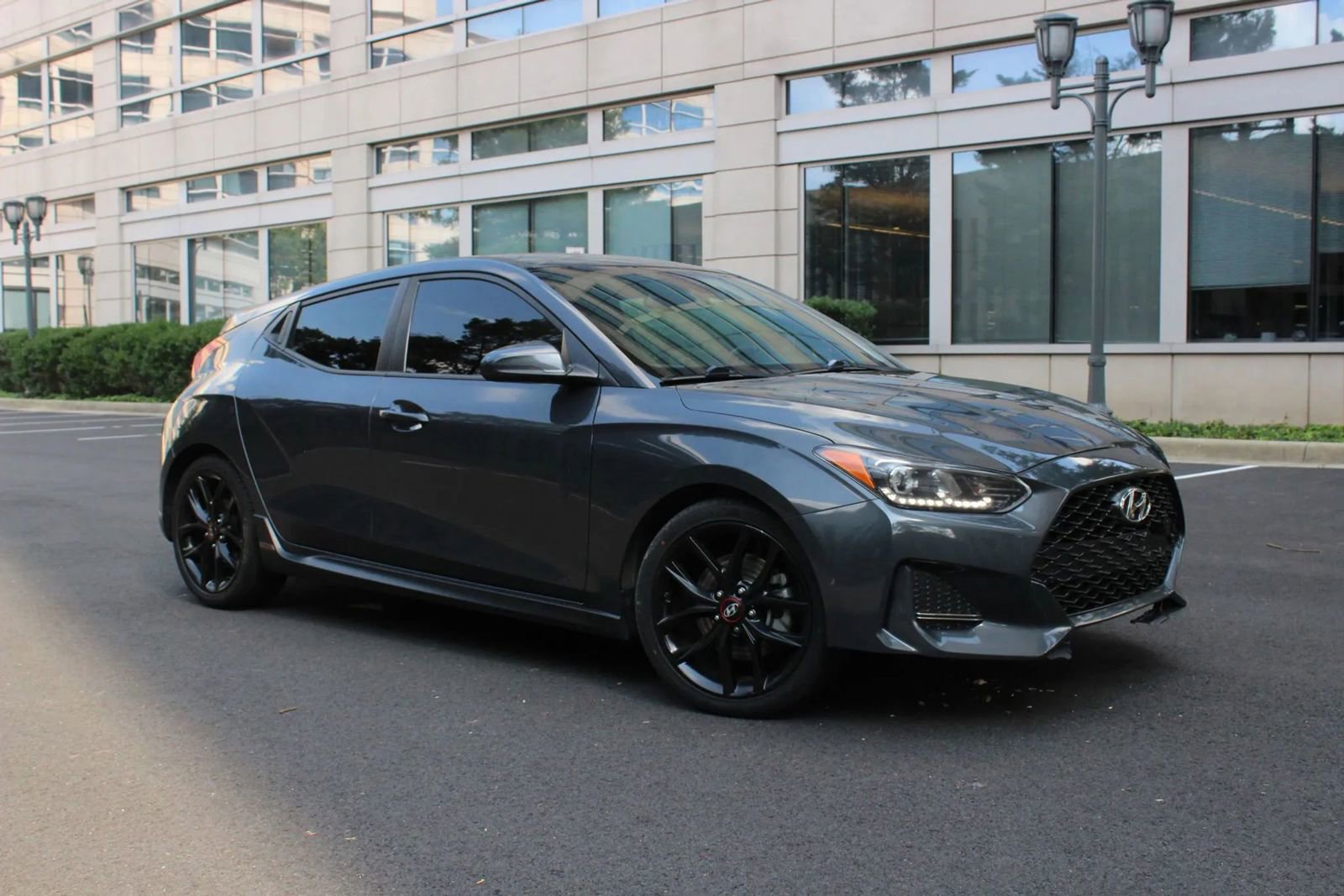 Used 2019 Hyundai Veloster Turbo R-Spec FWD image 1