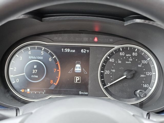 New 2025 Nissan Versa SV image 18