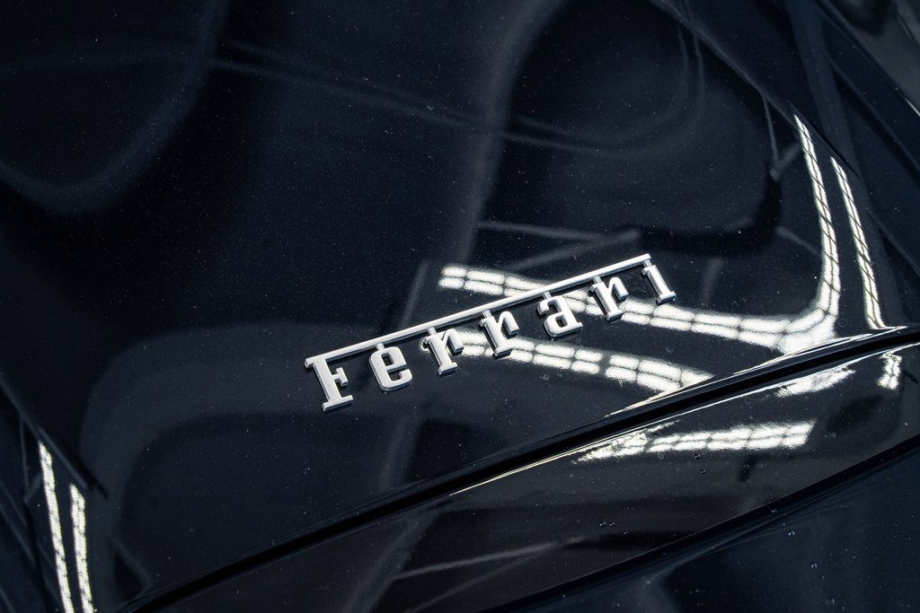 Used 2017 Ferrari 488 Spider image 24