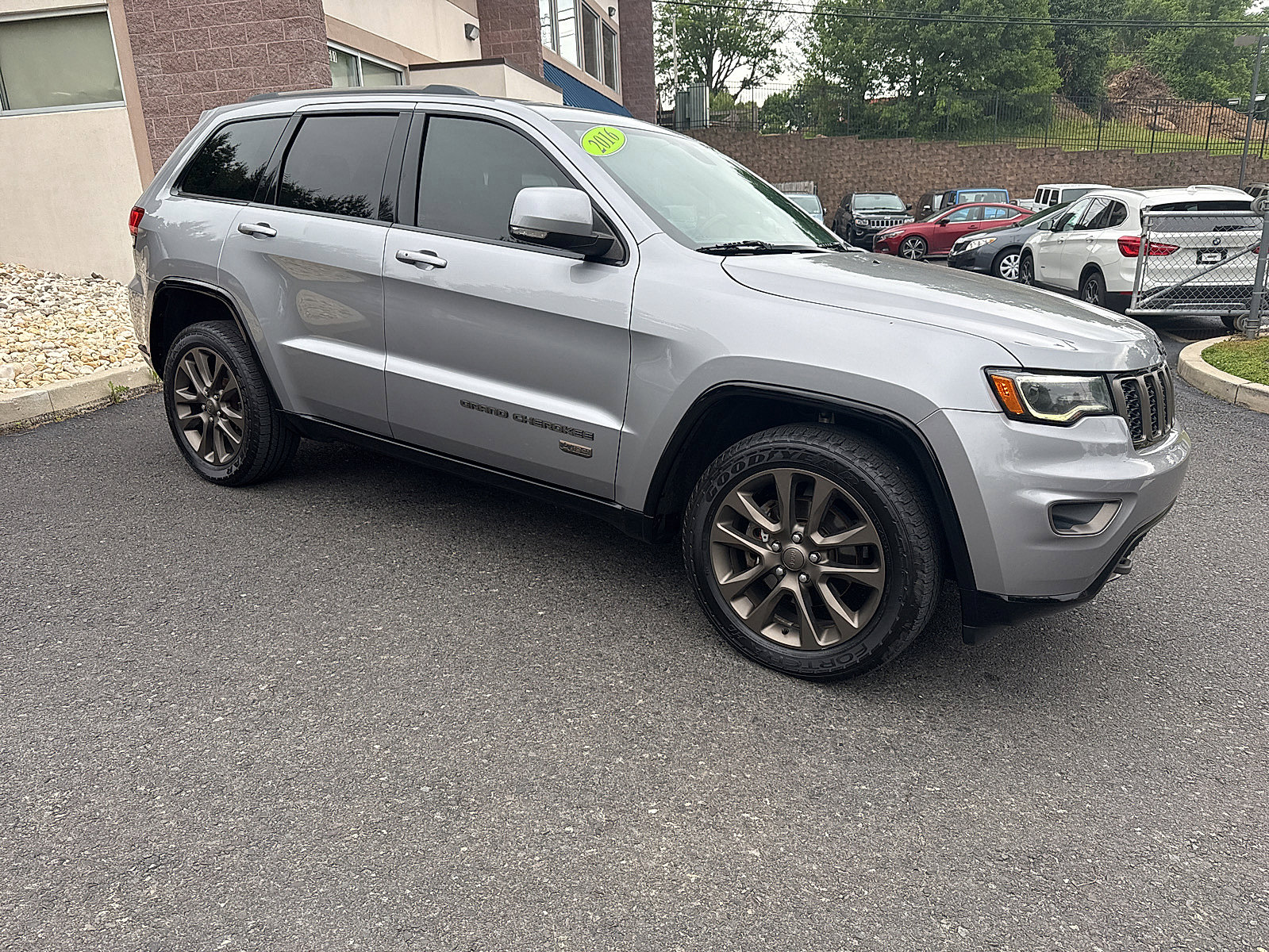 Used 2016 Jeep Grand Cherokee Limited 75th Anniversary AWD/4WD image 2