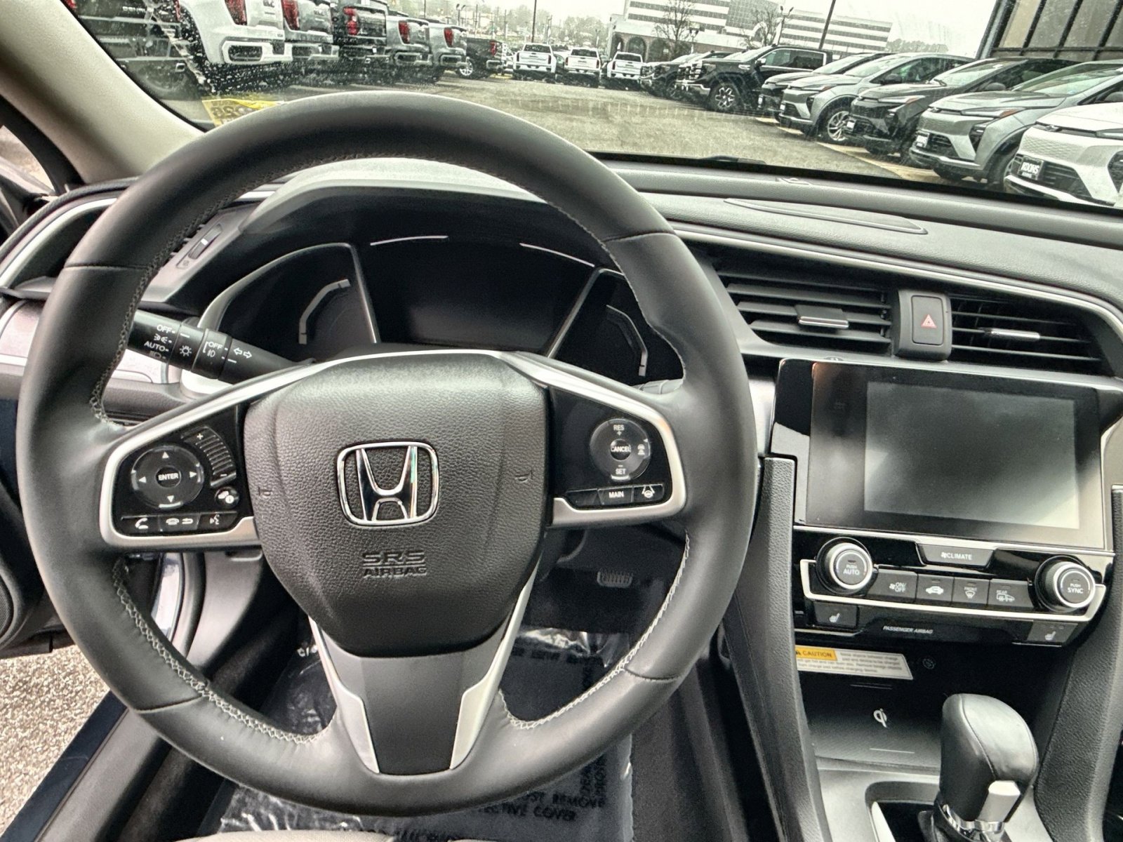 Used 2018 Honda Civic Touring image 16