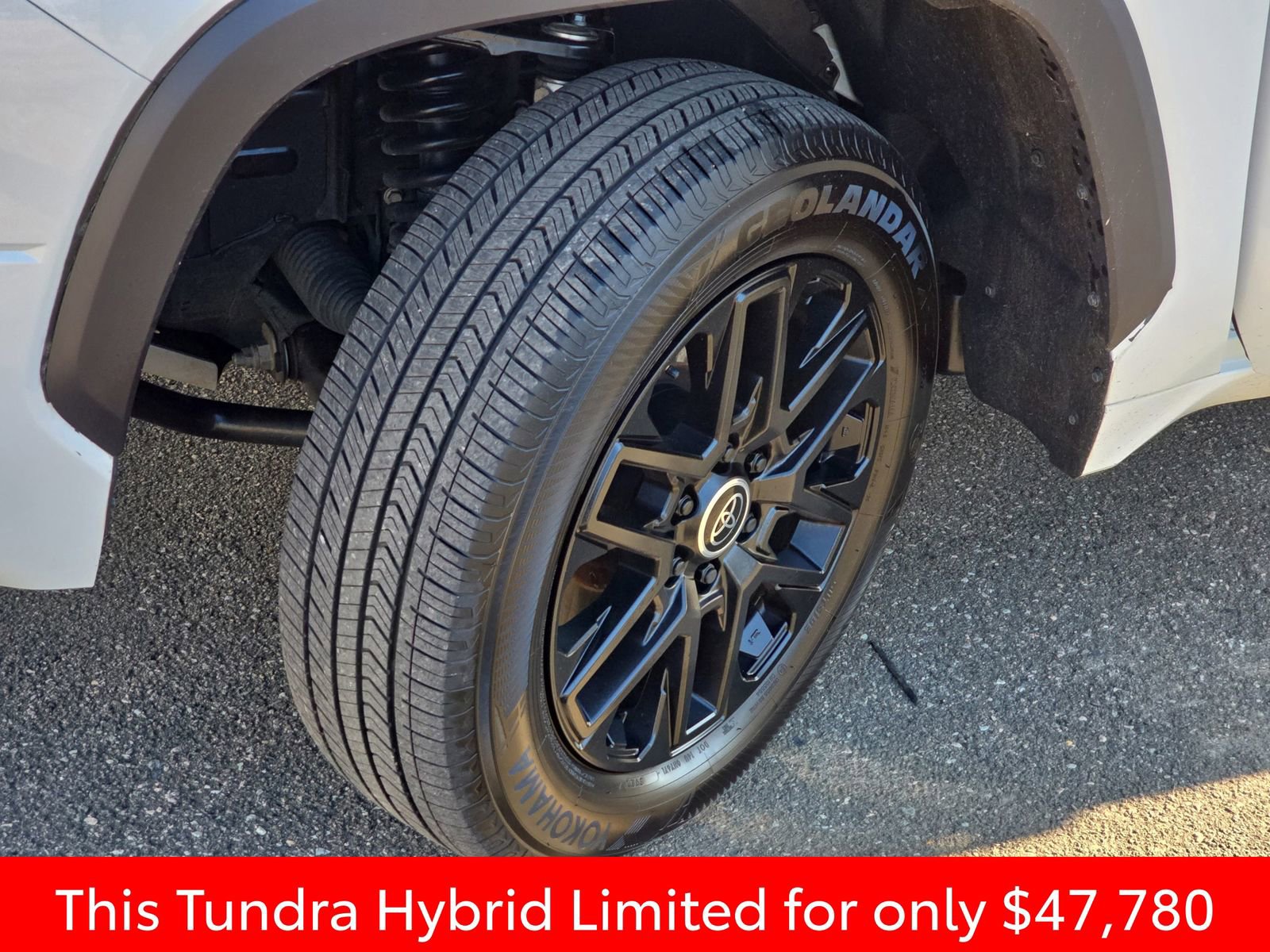 Used 2024 Toyota Tundra Limited w/ Nightshade Package image 38