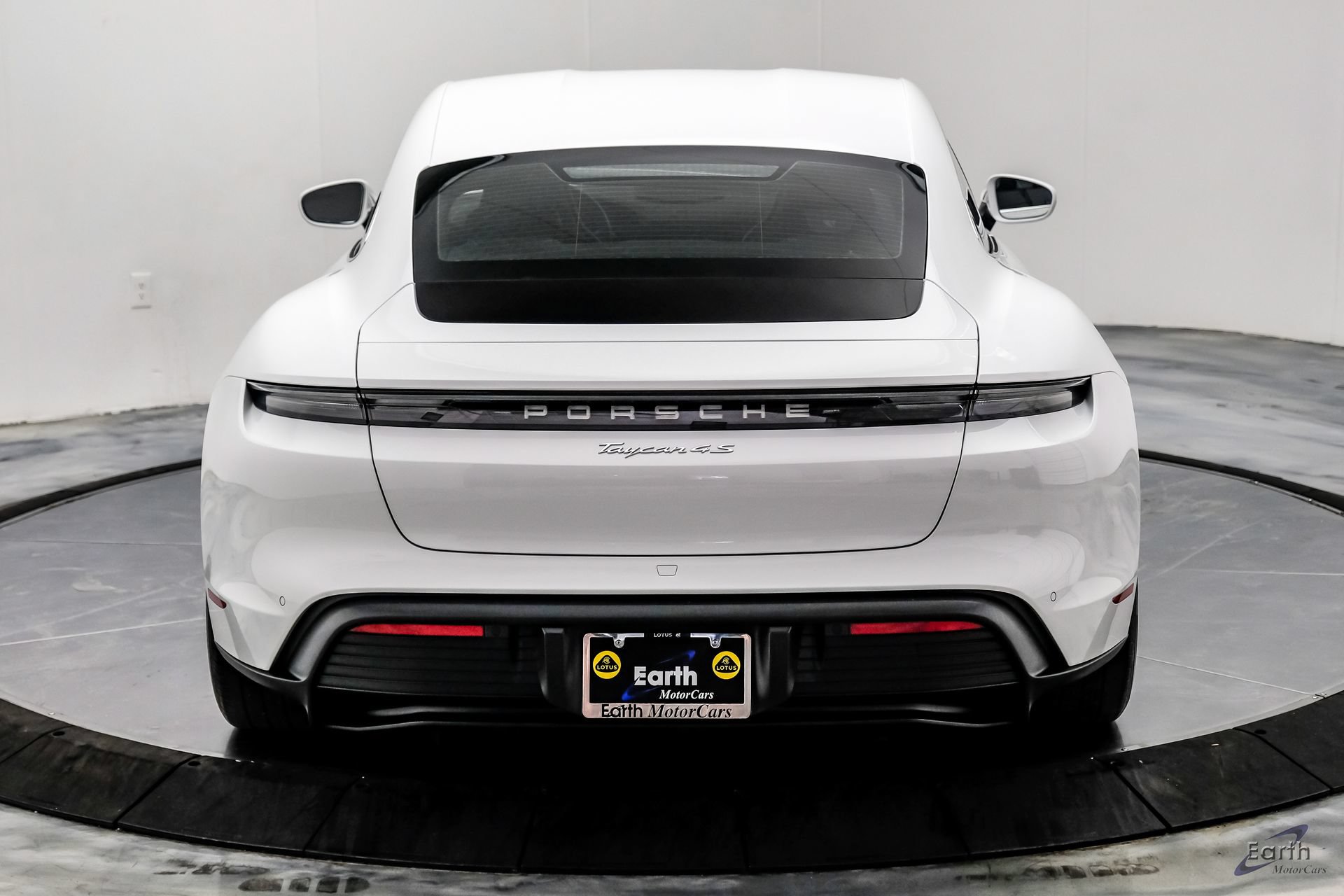 Used 2023 Porsche Taycan 4S AWD/4WD image 12