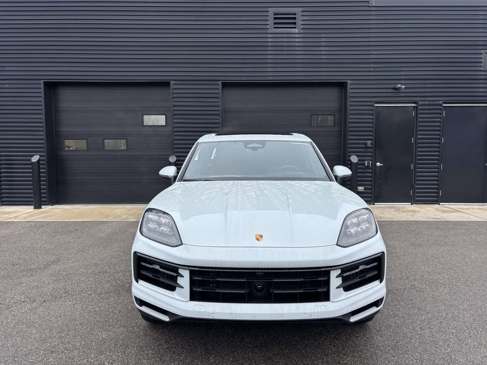 New 2026 Porsche Cayenne image 13